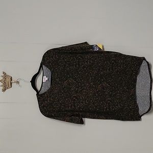 NWT Lularoe Irma tunic